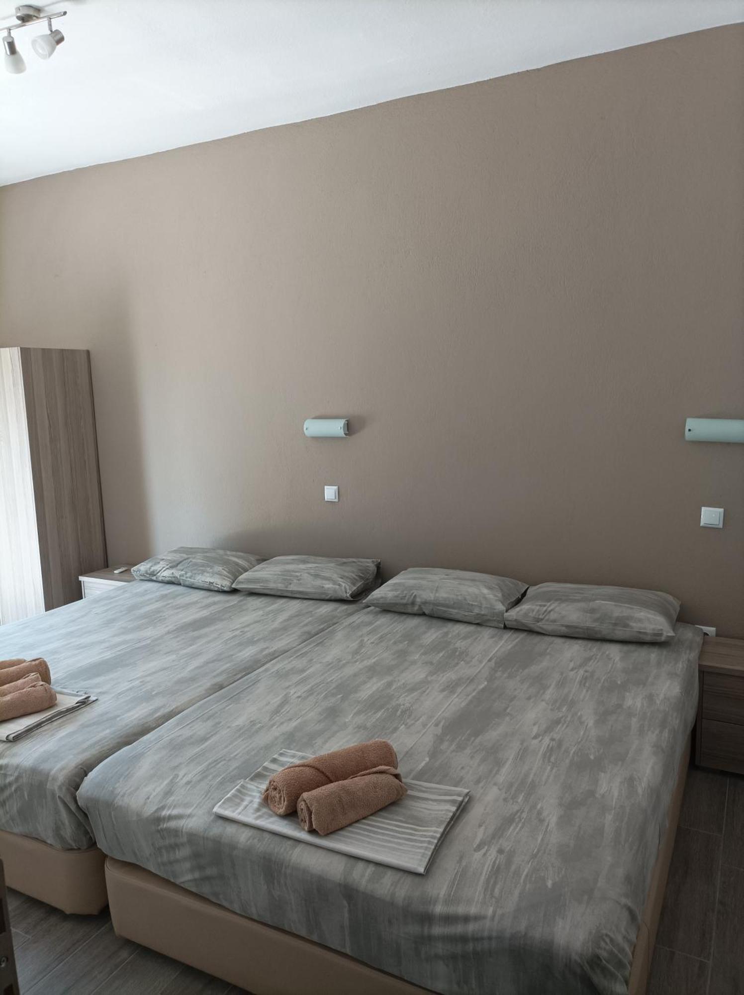Appartement Kleanthis Blue à Vrasná Extérieur photo